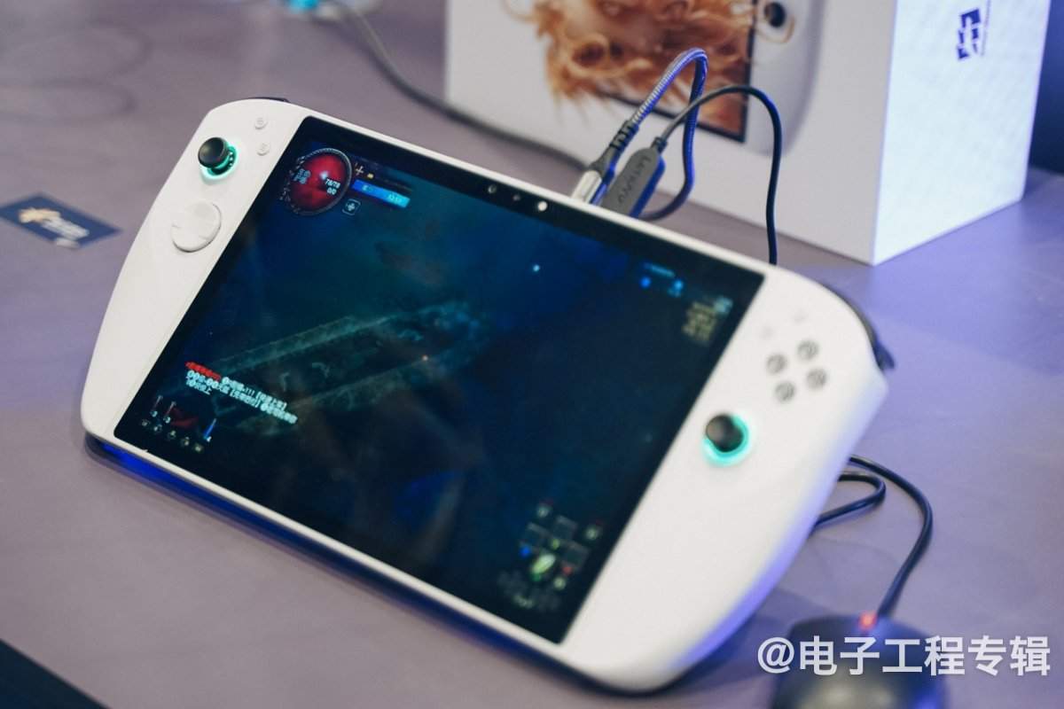 谈AIPC生态发展阶段：端侧模型与摩尔定律的交会时刻(图13)