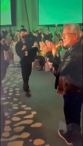 英伟达CEO黄仁勋现身深圳:只是来与员工共庆春节(图6) 英伟达CEO黄仁勋现身深圳:只是来与员工共庆春节(图6)
