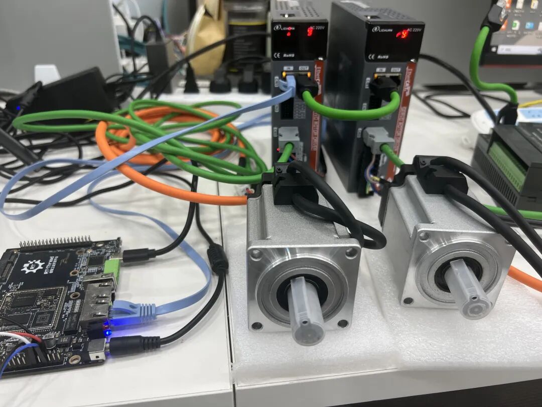 用睿擎派实现 LVGL 可视化 EtherCAT 电机控制,触屏操控伺服电机就这么简单|技术集结(图4) 8ee5712e-2277-11f1-96ea-92fbcf53809c.jpg